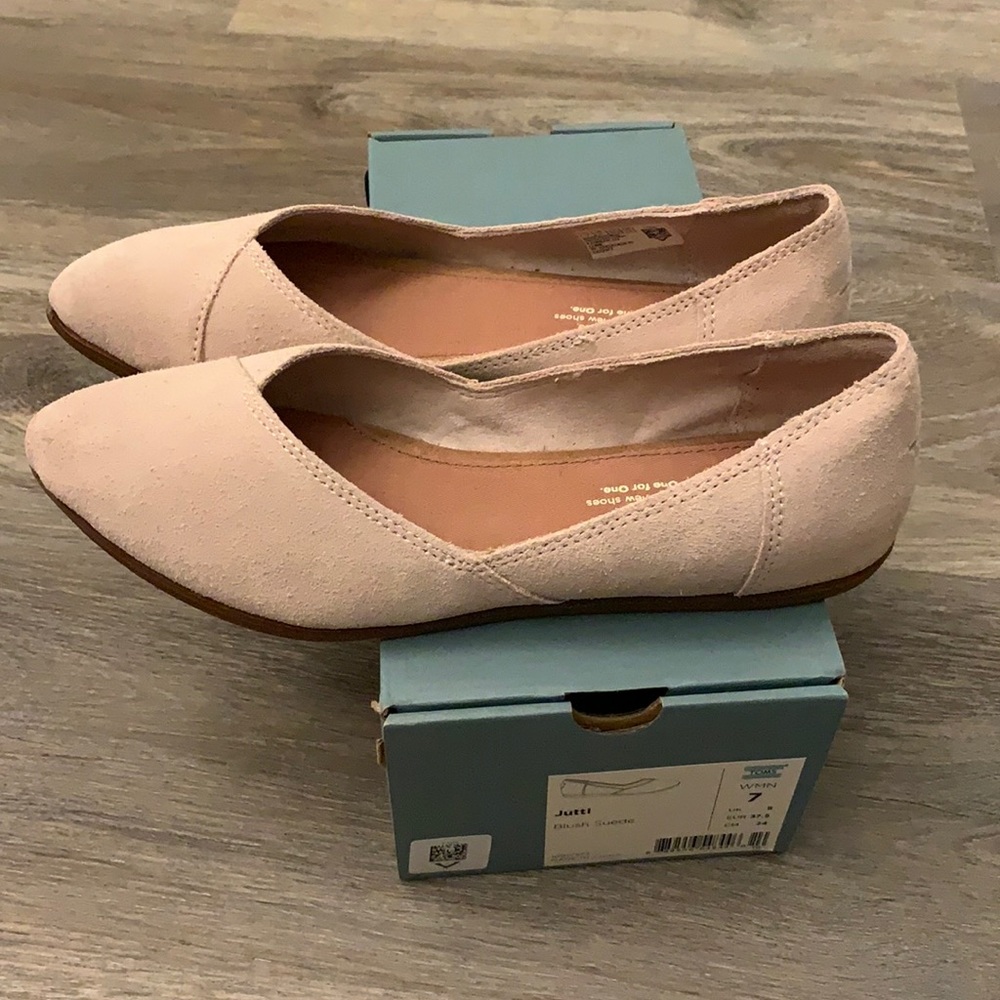 Toms Jutti Blush Suede Flat size 7